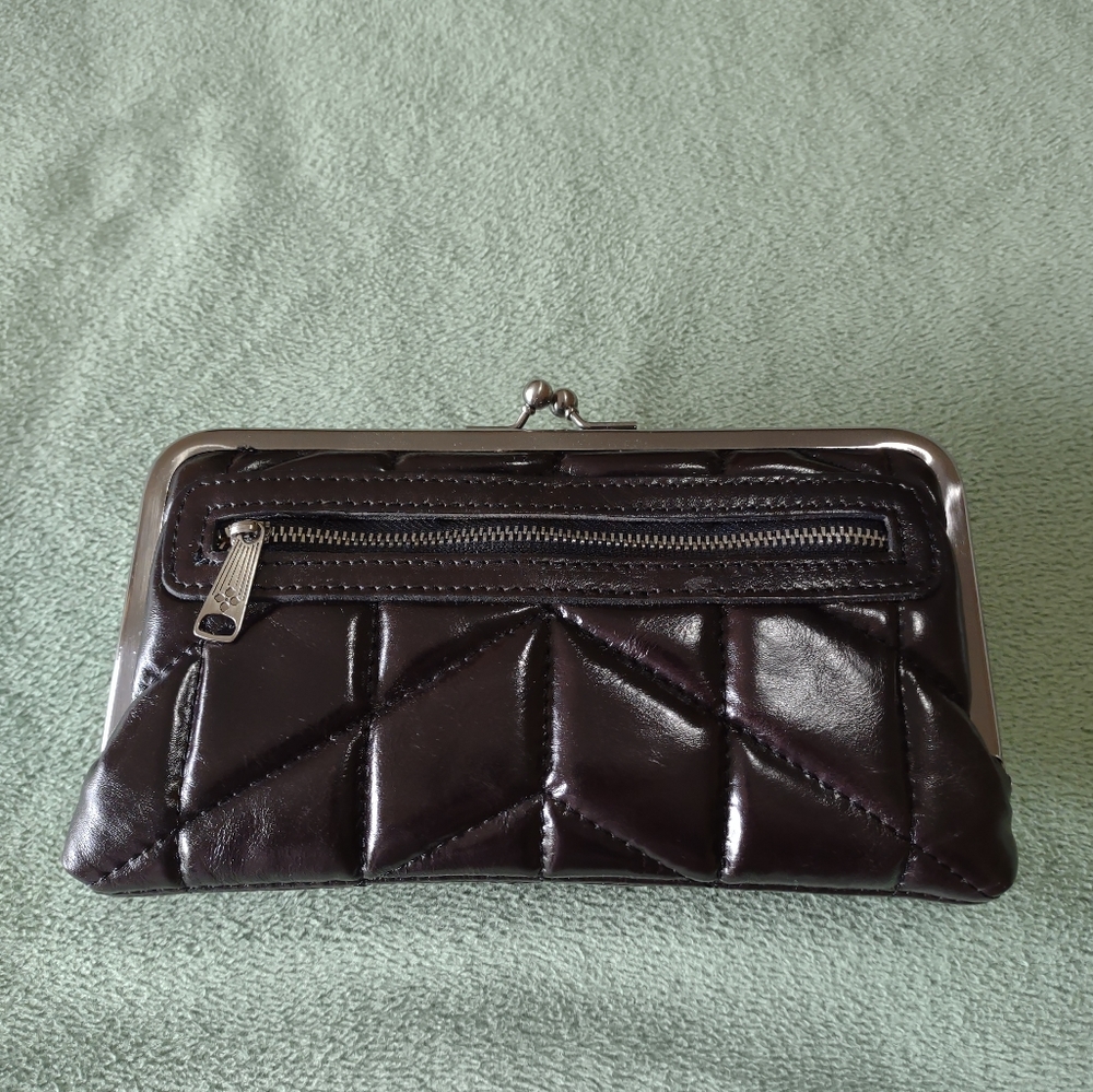 Patricia Nash quilted leather wallet